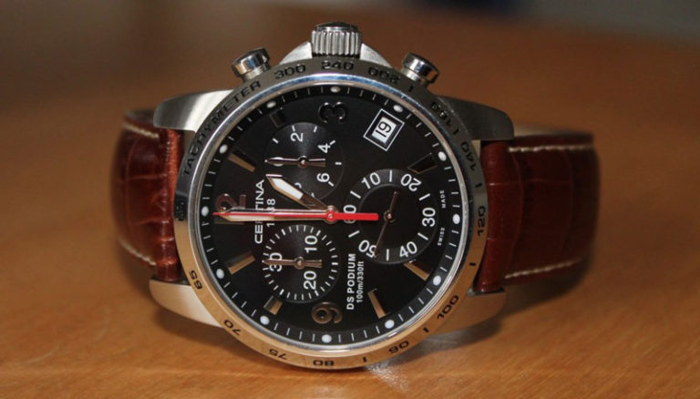 What is a Chronograph Watch & How to Use It? Explained
